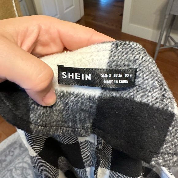 Cardigan/Jacket - Picture 4 of 9